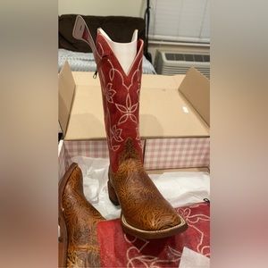Women’s Cowgirl boots